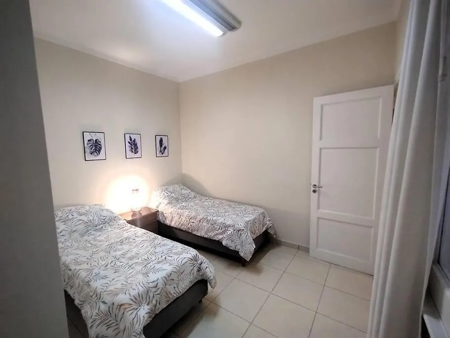 Hermosa Casa En Pleno Centro De Mendoza Apartment